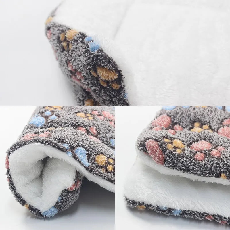 Portable fleece dog mat for home and travel